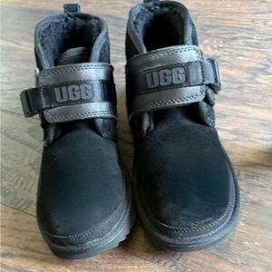 UGG Black Sole Winter Footwear